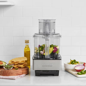 Procesador de alimentos 14 tazas DFP-14BCNY de Cuisinart®